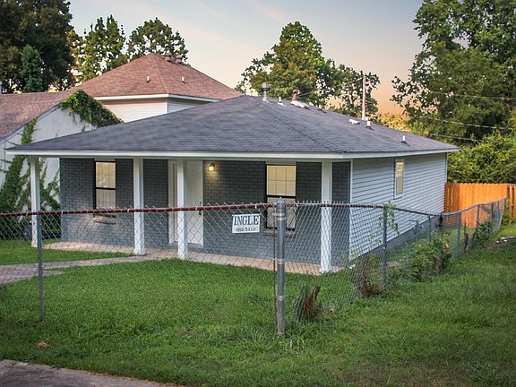 2nd image of 3703 Boyd St