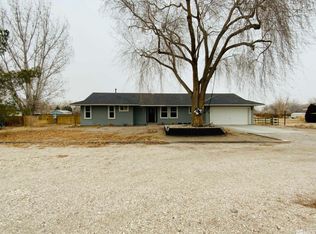 4726 Country River Dr, Fallon, NV 89406