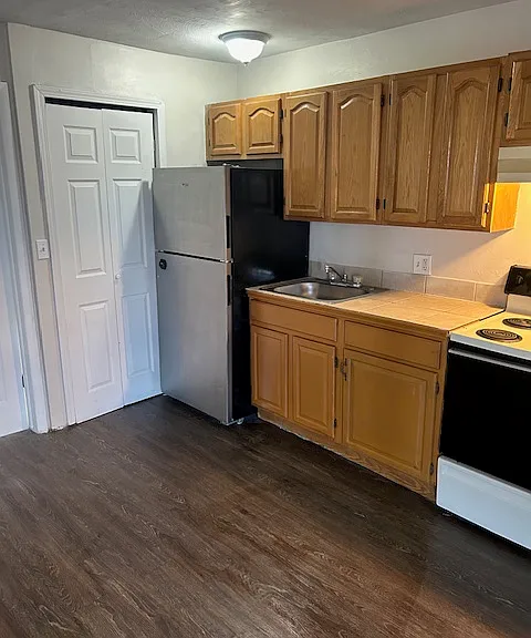 1474 Xenia St #2 — Photo 2