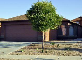 2415 E Calle Pelicano, Tucson, AZ 85706