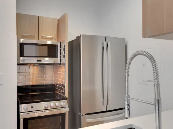 7885 Alpha Rd #2, Dallas, TX 75240