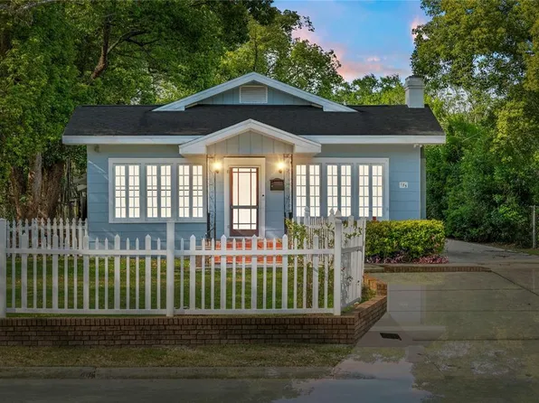 135 Young Pl, Lakeland, FL 33803