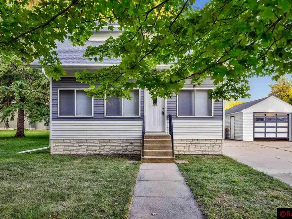 405 4th Ave, Freeborn, MN 56032