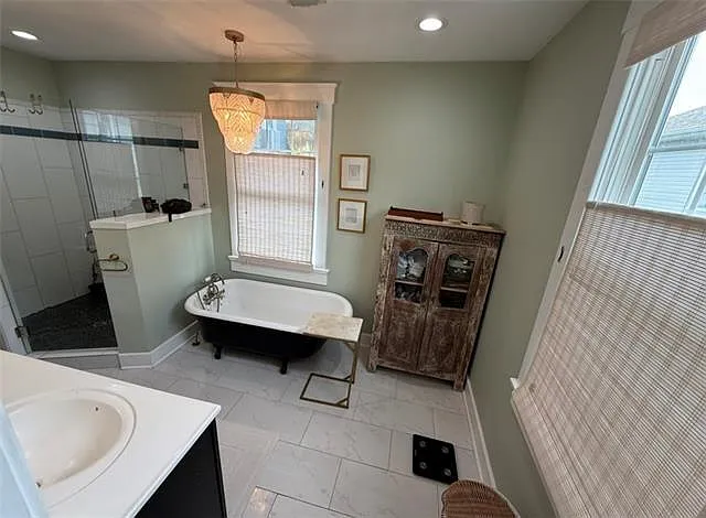 4322 Jena St — Photo 12