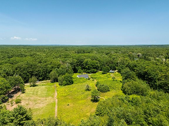 2nd image of 14 Ash Swamp Road