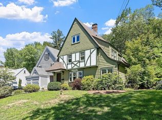 29 Downing Rd, Lexington, MA 02421