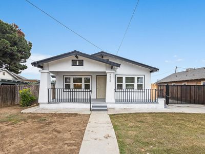 4429 E Thomas Ave, Fresno, CA, 93702
