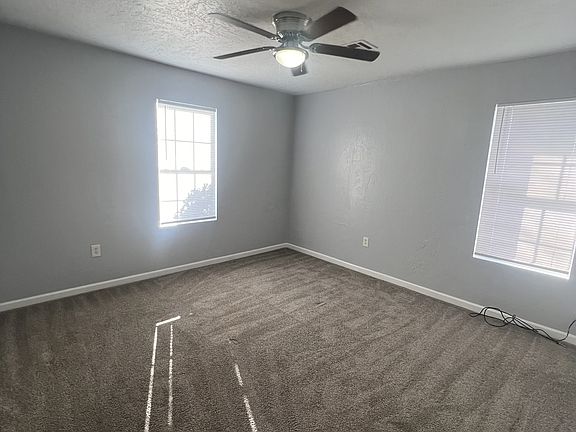 5th image of 1121 NW Ozmun Ave #4