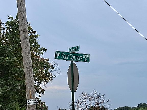 5th image of 10 N Four Corners Rd