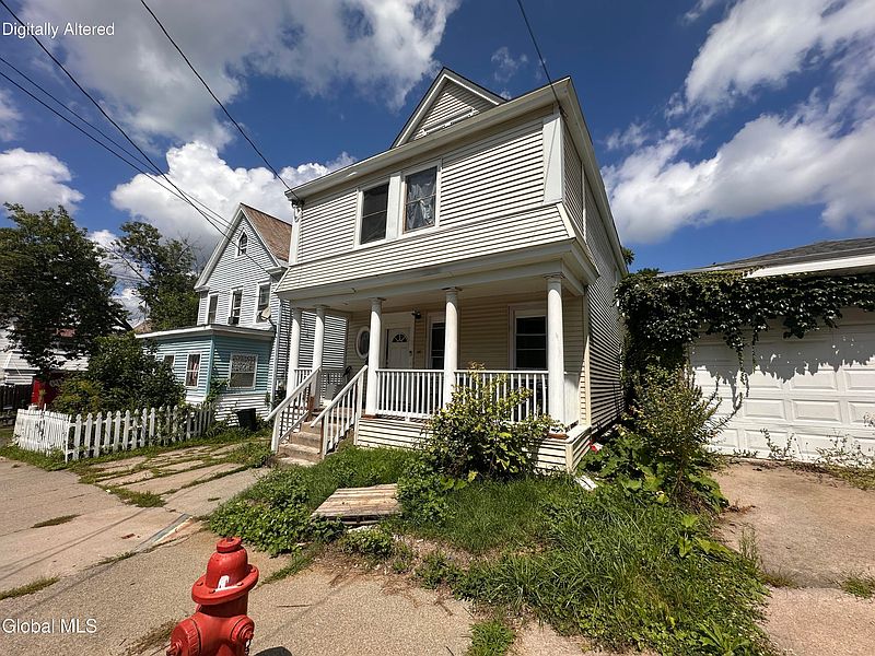 2nd image of 525 Lang Street