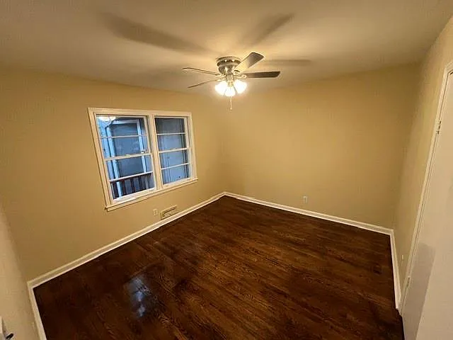 2086 Evergreen Ln NW — Photo 6