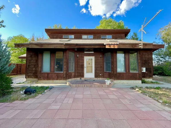 403 Fiddlers Ln, Powell, WY 82435