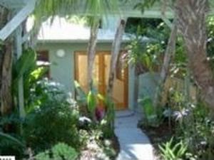 2749 Laurel Canyon Blvd, Los Angeles, CA, 90046