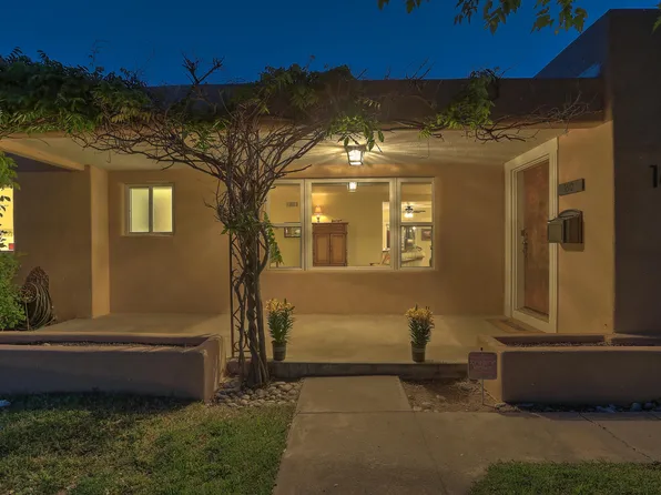 1612 Escalante Ave SW, Albuquerque, NM 87104