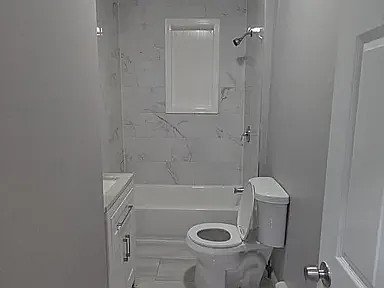 94 Park Ave #2R — Photo 1