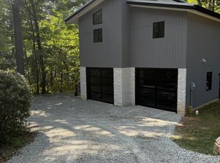 308 Lone Pine Rd, Chapel Hill, NC 27514