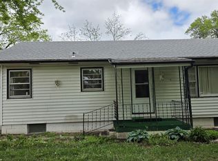 116 S 15th St #1, Wymore, NE 68466