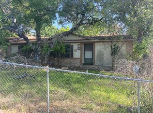 130 Drew Ln, Kerrville, TX 78028