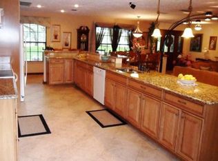 8210 Valrie Ln, Riverview, FL 33569