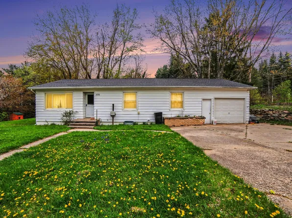 376 Sunset Ter, Shelby, MI 49455
