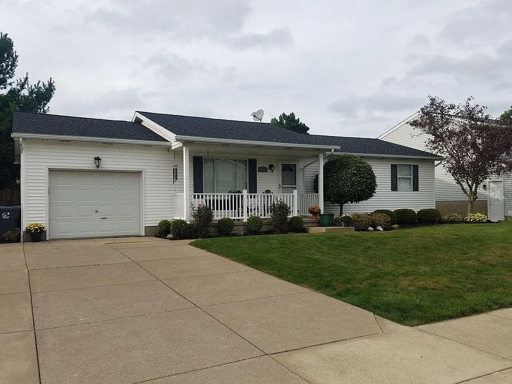3 bed, 1664 sqft, $2,350 — Photo 2
