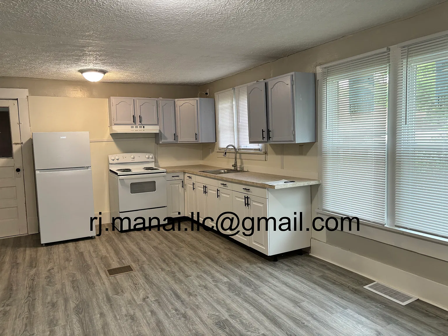 2 bed, 784 sqft, $1,200 — Photo 3