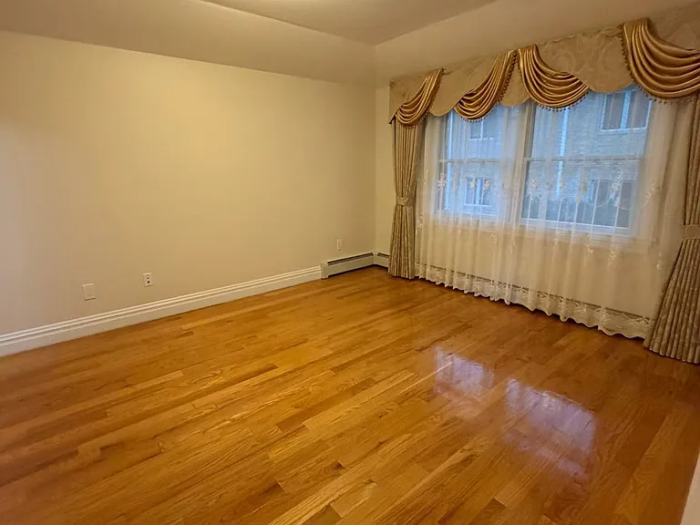 5715 253rd St #2 — Photo 3