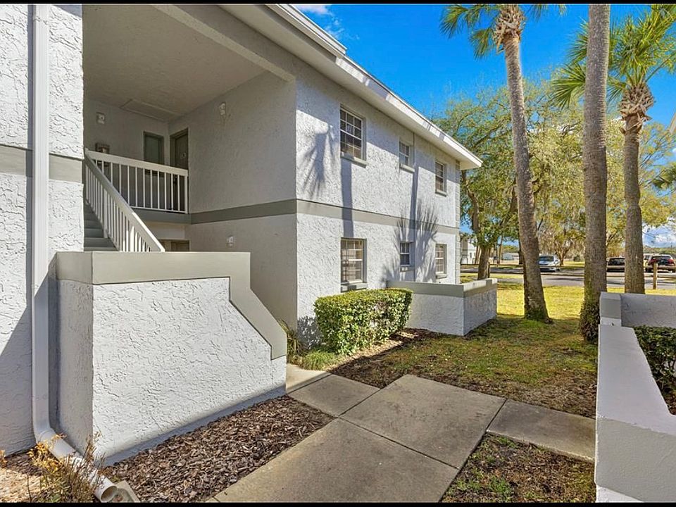 1st image of 588 Fairways Ln APT E201