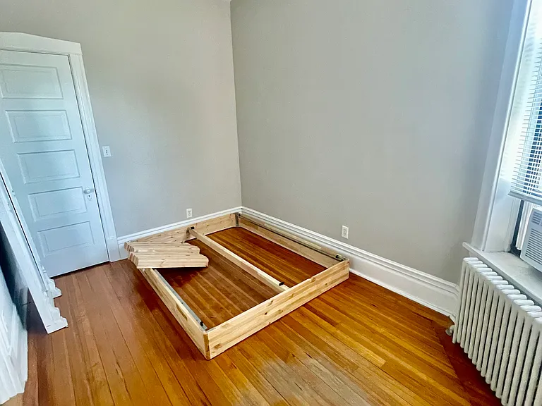 2957 N California Ave #2S — Photo 9