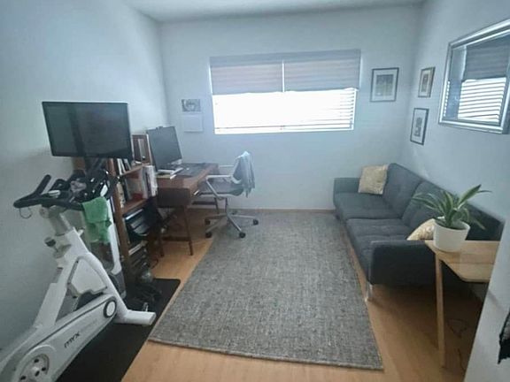 5th image of 1920 Euclid St APT 5