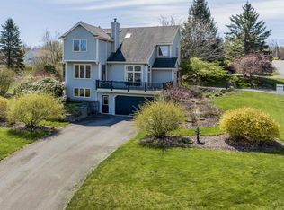 15 Minas View Dr, Wolfville, NS B4P2H6