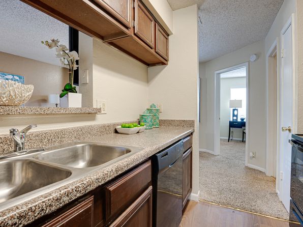 3541 W Northgate Dr #1902