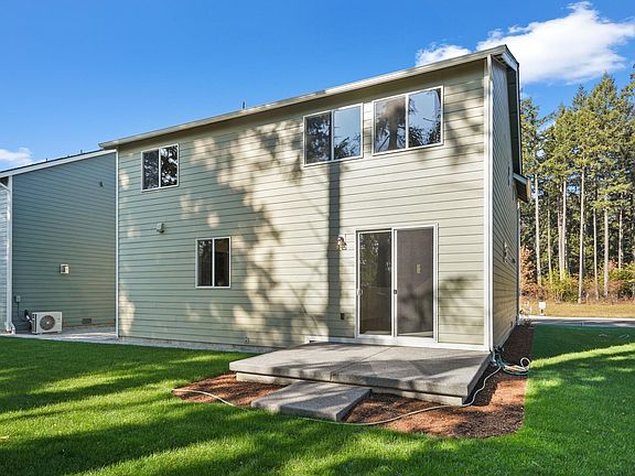 2nd image of 620 153rd Street Ct E