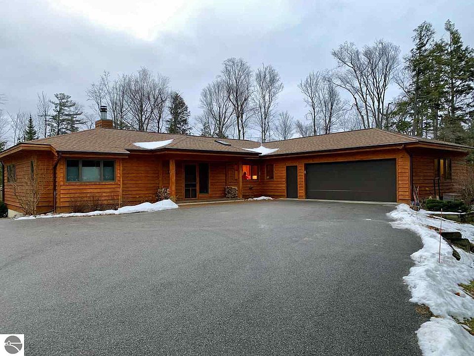 1st image of 5338 Northwood Dr