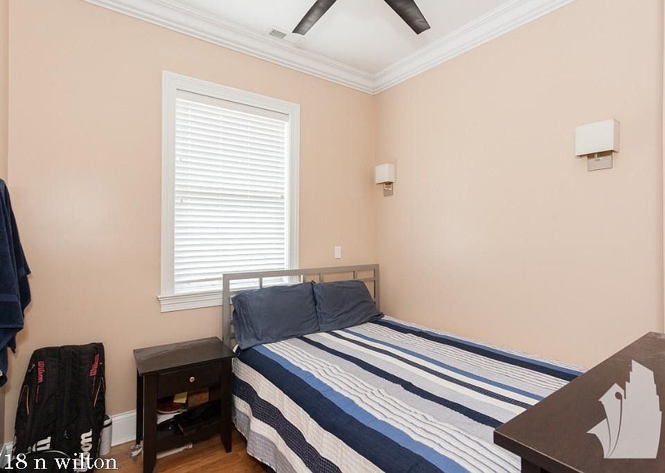 1st image of 3718 N Wilton Ave #218