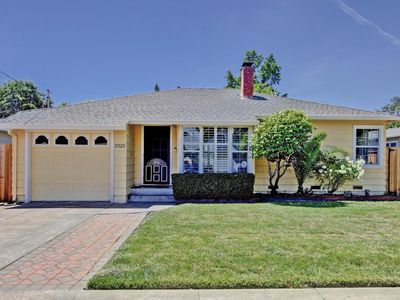2325 Slater Street, Santa Rosa, CA, 95404