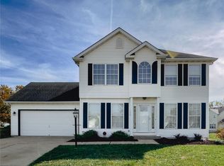 3276 Stonebridge Dr, Shiloh, IL