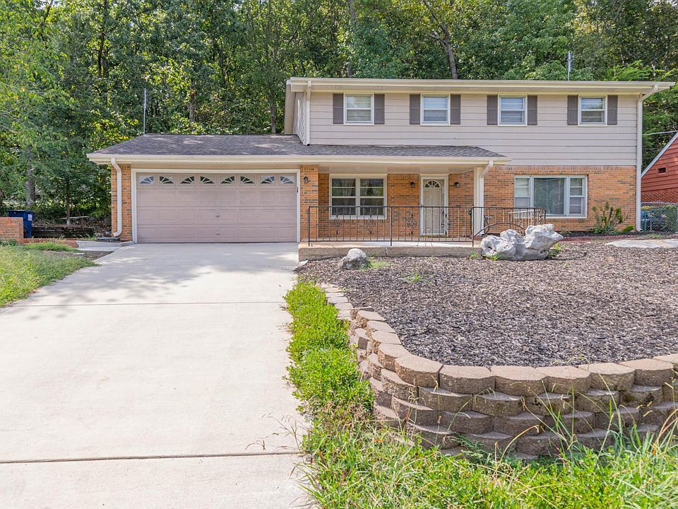 1st image of 608 Mountain Gap Dr SE