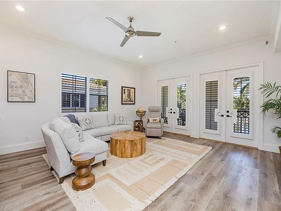 3rd image of 2870 Castillo CT #103