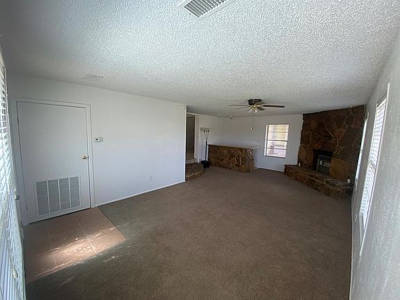 5th image of 10104 W Palm Dr