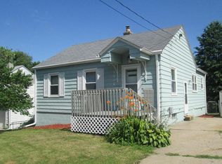 3214 Indianapolis Ave, Des Moines, IA 50317