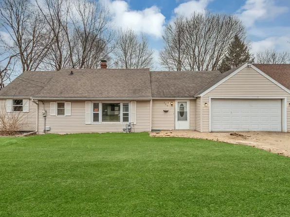 120 Ashley Ave, Rockford, IL 61102