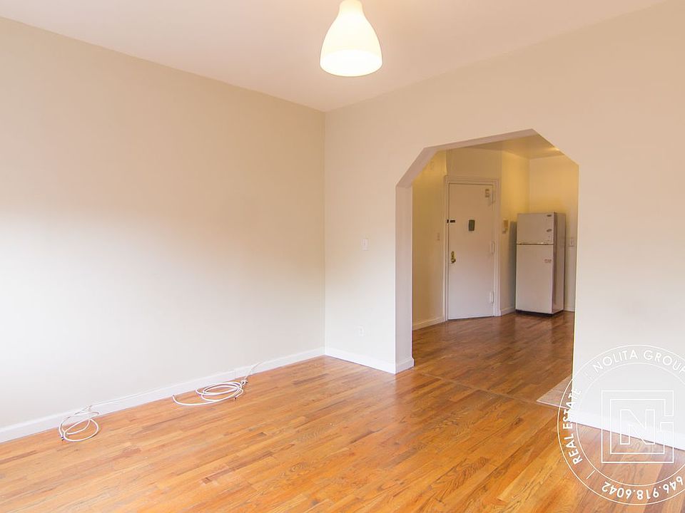 2nd image of 160 Allen St APT 6