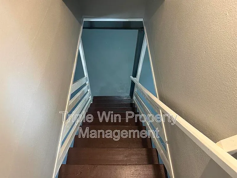 3349 Marmary Ln — Photo 24