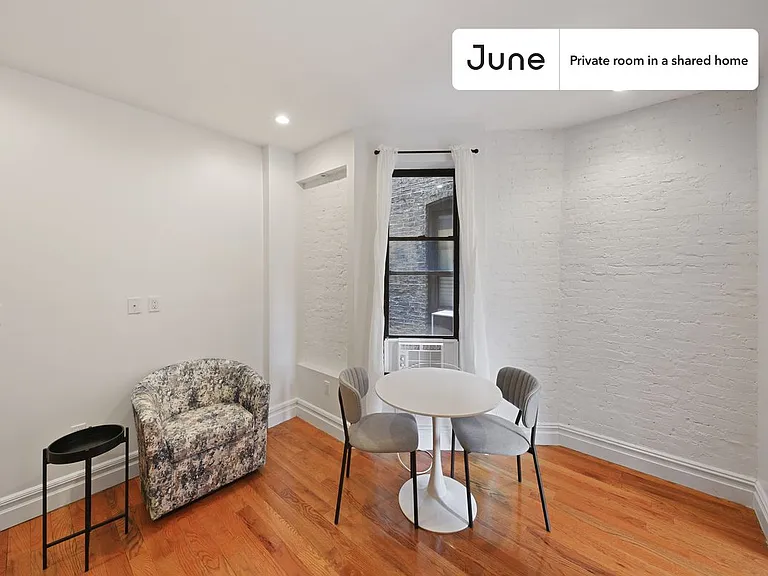 826 9th Ave #A — Photo 3