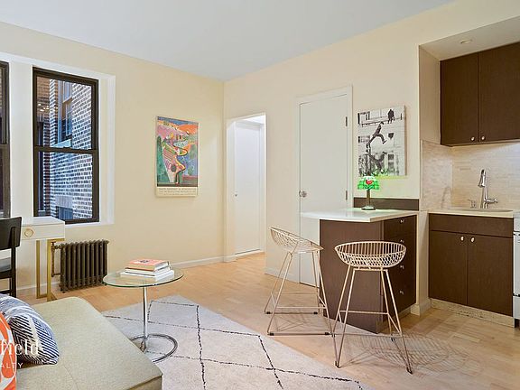 3rd image of 300 8th Ave APT 3J