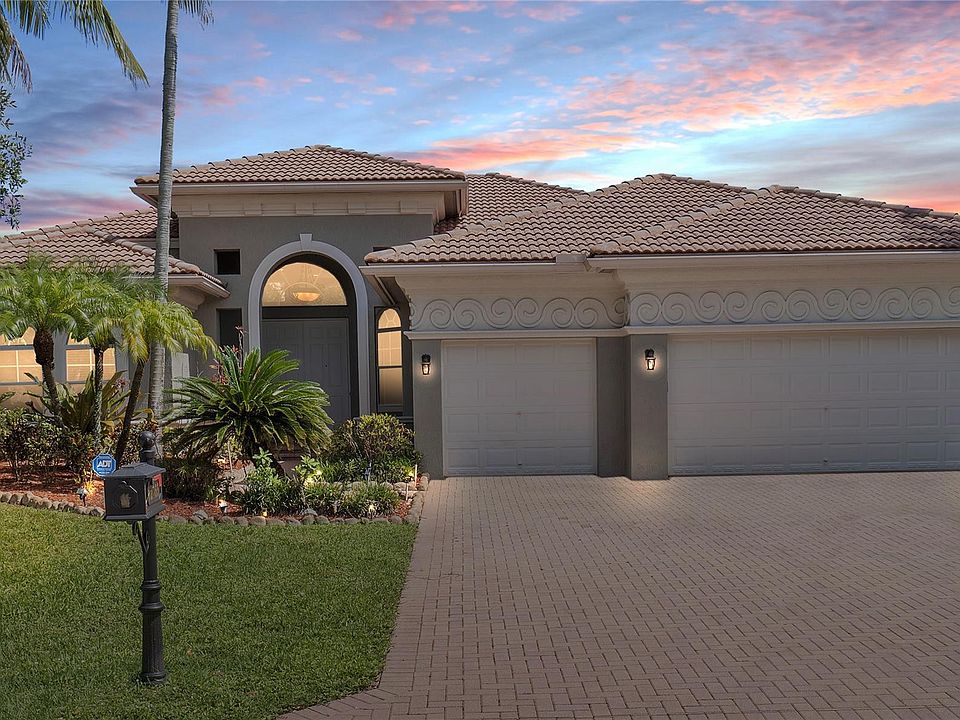 1st image of 12465 NW 76th Street