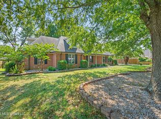 8527 Collinswood Dr, Olive Branch, MS 38654