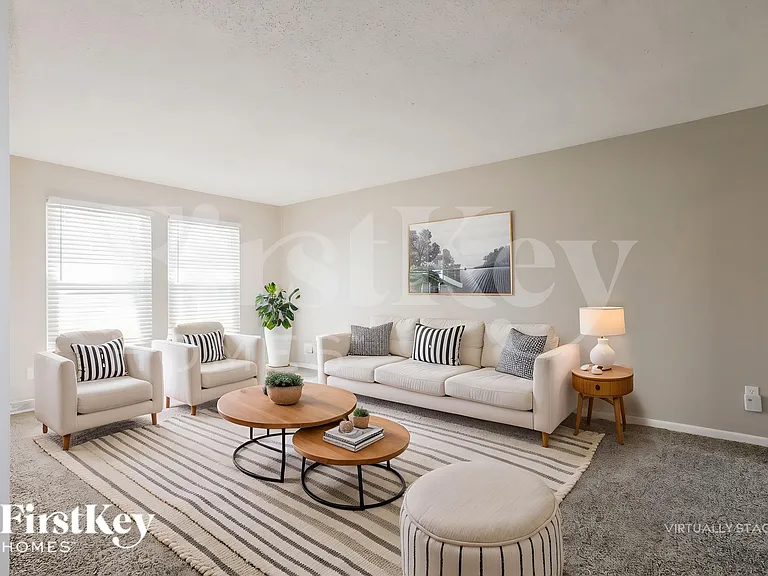 8418 NW 68th St — Photo 5