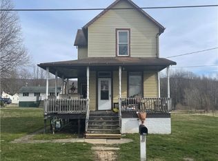 23 Kanawha St, Fairchance, PA 15436